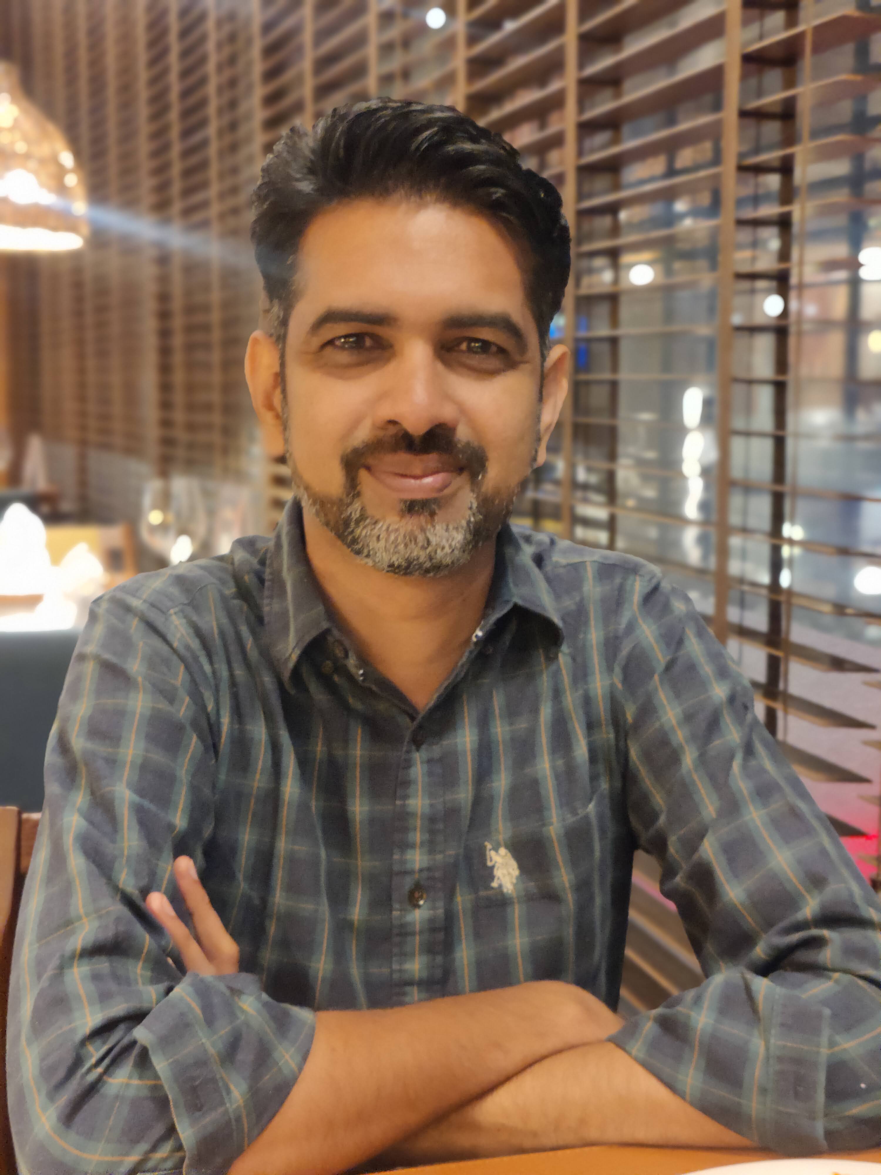 Mr Girish Somvanshi